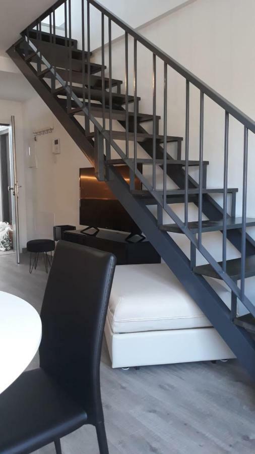 Lovely Loft Apartment Malaga Exterior photo